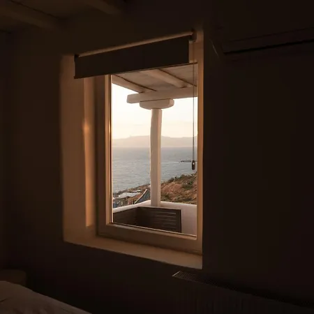 Gin By Mykonos Mood * Mykonos Town